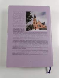 Kansliasta kansan pariin : Kemin seurakunnan 100-vuotishistoria, 1902-2002