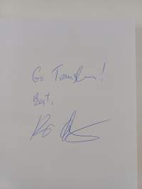 Transforming legacy organizations : turn your established business into an innovation champion to win the future (signeerattu)