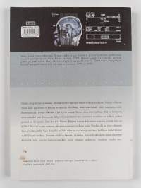 Elämän tarkoitus : muodonmuutoksia