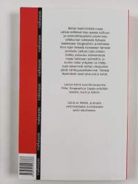 Pitkin poikin Latviaa : matkaopas