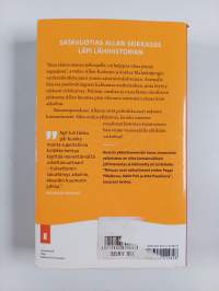 Satavuotias joka karkasi ikkunasta ja katosi