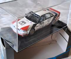 Audi V8 Quatro Evo - pienoismalli käyttämätön alkuperäisessä pakkauksessa