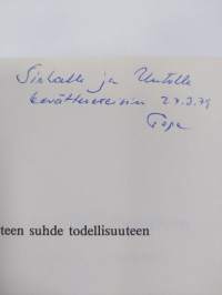 Sanataiteen suhde todellisuuteen : materialistisen sanataideteorian perusteet (signeerattu, tekijän omiste)