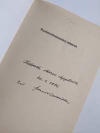 Puolueettomuuden nimeen : sotilasjohto Kekkosen linjalla ja sen sivussa 1961-1966 (signeerattu, tekijän omiste)
