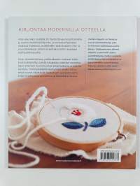 Kirjo kauniiksi : helppoja malleja villa- ja puuvillalangoilla