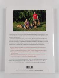 Tavoitteena huippukoira : koiran tottelevaisuuskoulutus