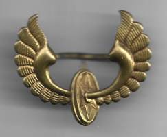 VR siipipyörälakkimerkki  1951-70 kokardi