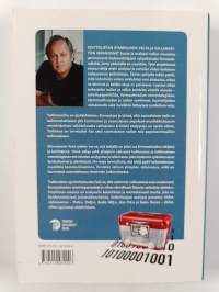 Soittolistan symbolinen valta ja vallankäytön mekanismit : tutkimus viiden radioaseman formaatista ja musiikkitarjonnasta