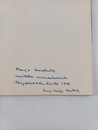 Lähteet : runoja (signeerattu, tekijän omiste)