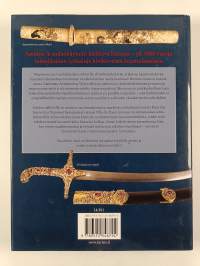 Maailman aseet : kivikirveestä konepistooliin