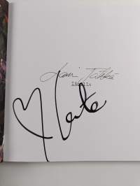 Äärille (signeerattu)