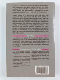 Modern literary theory : A comparative introduction