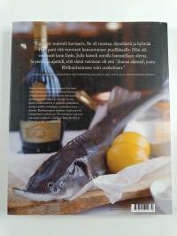 Vuoksen lohta ja Pietarin kaviaaria : Imatran seudun gastronomiaa ja kartanoelämää