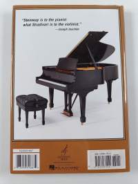People and Pianos : A Pictorial History of Steinway &amp; Sons