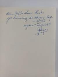 Greek calendar customs (signeerattu, tekijän omiste)