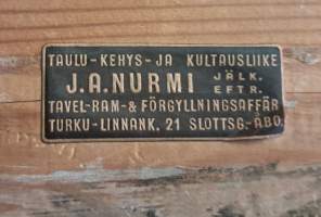 Upea ja suuri öljyvärimaalaus prameilla kultakehyksillä  "Naiset ja lapset sisäkuvassa" ( Ulkolaiset kuvataiteilijat, taulut, kuvataide, nr 23 )