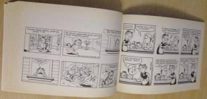 Karvinen nielee ylpeytensä 14. kirja