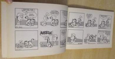 Karvinen käpälät kadoksissa yhdeksäs kirja