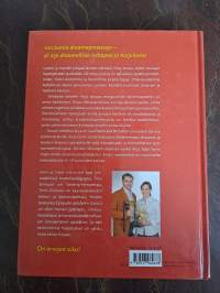 Esiripusta arvoihin : toiminnallinen draamakasvatuskirja