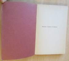 Maan tomu-uurna runoja