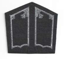 Kauluslaatat huolto upseeri  leikkaamaton pari    -  arvomerkit