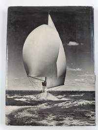 Under full sail