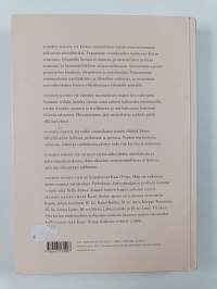 Suomen naisen tie : pirtistä parlamenttiin