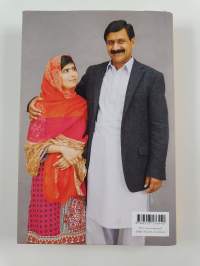 Minä olen Malala : koulutyttö, jonka Taliban yritti vaientaa