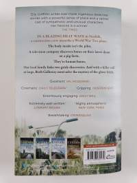The ghost fields : a Dr Ruth Galloway mystery