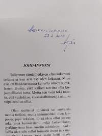 Ainakin kiihtelyksen arvoinen matka (signeerattu, tekijän omiste)