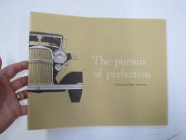 Lincoln - The Pursuit of Perfection - A history of fine motorcars (1921-1959) -mallivuoden 1959 Premiere &amp; Continental Mark IV mallien markkinointitueksi tehty esite