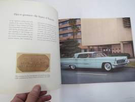 Lincoln - The Pursuit of Perfection - A history of fine motorcars (1921-1959) -mallivuoden 1959 Premiere &amp; Continental Mark IV mallien markkinointitueksi tehty esite