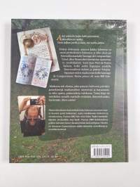 Tie, mies ja tähtitaivas : pyhiinvaellus - Santiago de Compostela (signeerattu, tekijän omiste)