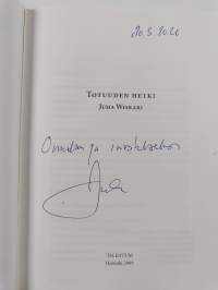 Totuuden hetki (signeerattu)