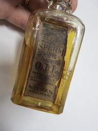 Sperm Sewing Oil - Warranted not to cumorstain - Manufactured By Oy TEKA Ab Riihimäki -ompelukoneöljyä pullossa