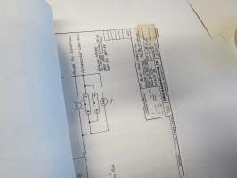 Zero Blast-n-peen Operational and parts service manual -kuulapuhalluskone, käyttöohjekirja + varaosaluettelo + kytkentäkaavio + erillinen opaskirja suomeksi