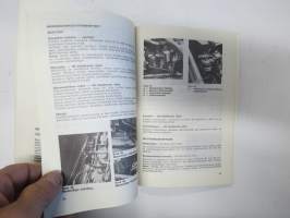 Massey-Ferguson 506 leikkuupuimuri käyttöohjekirja -combine harvester manual