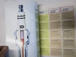 Nippondenso / Nippon Denso Spark Plugs Catalogue 1993-1994 sytytystulppaluettelo