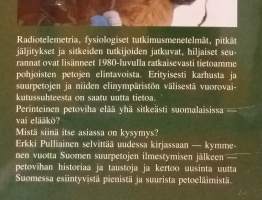 Petoja ja ihmisiä. ( suurpedot; karhu; petoviha; eläintiede, Suomen luento, zoologia )