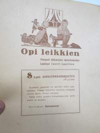 Opi leikkien palapeli S2-peli sanaluokkaharjoitus (48 palasta, Kertomus - Koiranpennut - laatinut Inkeri Laurinen - kuvitus Rudolf Koivu - kuori ja kannet Martta