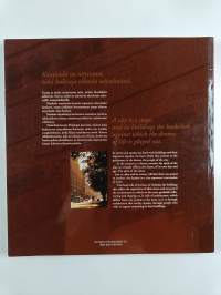 Helsingin kasvot : kirja Helsingin julkisivuista = The faces of Helsinki : a book of facades