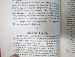 Livre illustré pour les enfants - Partie française -kirja 67. painos vuodelta 1918, huomaa vielä Pietariin (St. Petersburg) M.O. Wolff´in kirjakauppa / -kustantamo