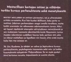Yö. Uni. Kuolema. Ja tähdet.