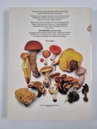 Mushrooms and other fungi of Great Britain and Europe