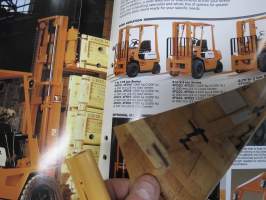 Toyota pneumatic tire 1.0-3.0 ton / trukki -myyntiesite