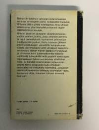 Uhtualta itään