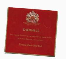 Dunhill-savukerasian kansi  tupakkaetiketti