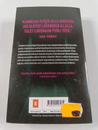 Älkää tytöt itkekö