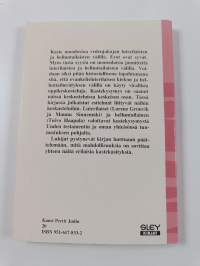 Kaste ja usko : kaste luterilaisen ja helluntailaisen käsityksen mukaan