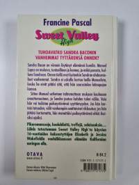 Kahden tulen välissä
